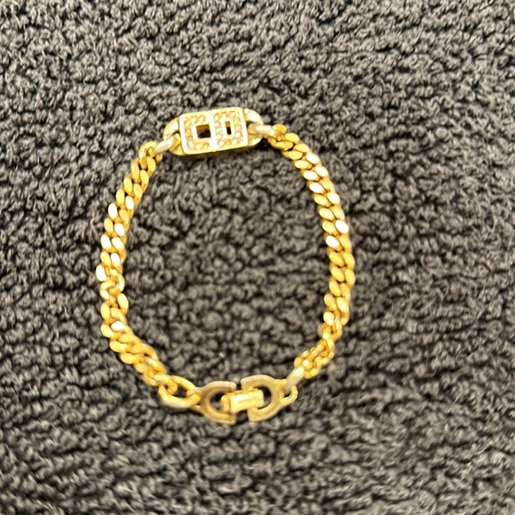Authentic Christian Dior gold/crystal bracelet 🔥 - Picture 5 of 5